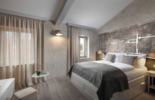 Labin Hotel | Mirakul Residence