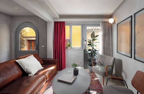 Labin Hotel | Mirakul Residence