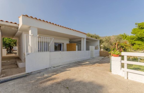 Mattinata Apartment | Miramare House - Trilo 4 B