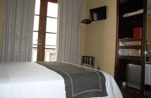 Palermo Hotel | Miravida Soho Hotel & Wine Bar