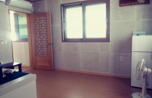 Gwangyang House | Mirinae Hanok Tradiational House