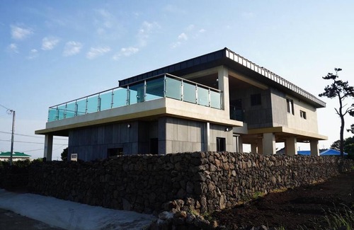 Andeok House | Mirine Jeju