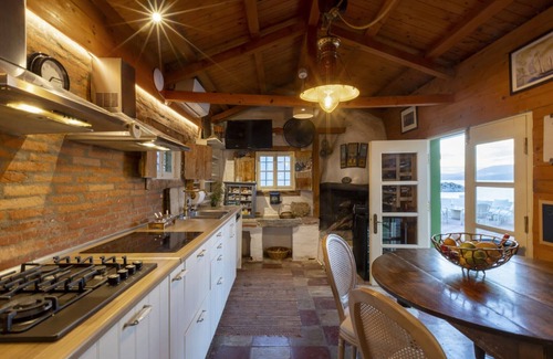 Hydra Villa | Mirkella - Six Bedroom Villa, Sleeps 12