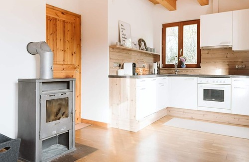 Ferndorf House | Mirnock Ahoi - Ferienhaus, Dusche und Bad, WC, 3 Schlafräume