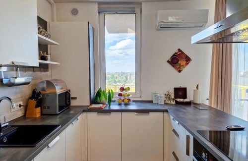 Timisoara Apartment | Mirvana Apartments Azur Skyview