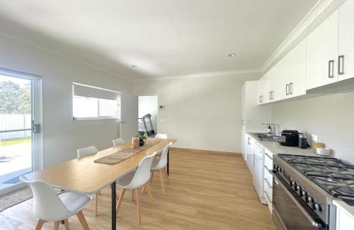 Mollymook Beach House | Misons Guesthouse