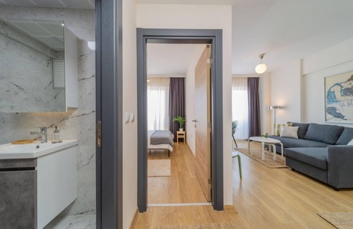 Kepez Apartment | Missafir Gorgeous Flat with Shared Pool in Kepez