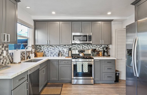 San Diego Condo | Mission Beach Retreat | Walk to Ocean & Bay | Private Patio w/BBQ & Fire Pit