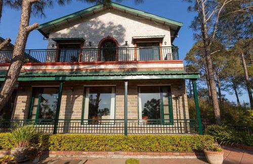 Kasauli Villa | Mistair 5BR Private Villa Cook Staff Pool Table