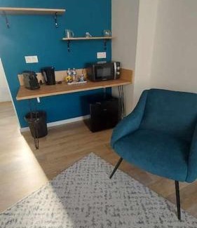 Nogent-le-Rotrou Apartment | Mister Hinster - studio tout confort centre ville Nogent-le-Rotrou - 1e étage