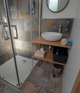 Nogent-le-Rotrou Apartment | Mister Hinster - studio tout confort centre ville Nogent-le-Rotrou - 1e étage