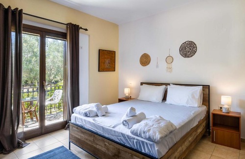 Vathi House | Mistral Boutique Hotel