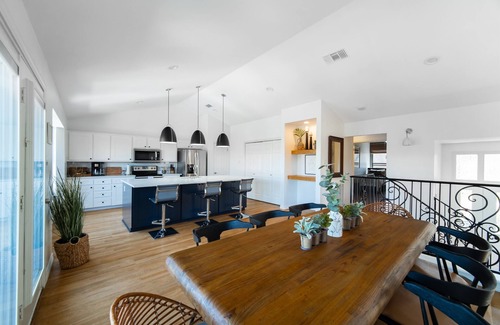 Austin Hills House | Misty Hill ~Best View in Austin~ Luxury Pool Oasis