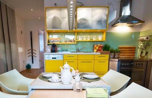 Rhein-Erft-Kreis District Apartment | Mit Aufzug in die Ferienwohnung 02 "Zum Ritter" und in der Nähe von Köln mit Stil übernachten