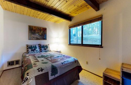 Arnold House | Mitthas Tapovan