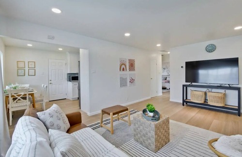 Santa Clara House | MJ@Charming 2B1B Duplex/AC/Near Shopping 1889