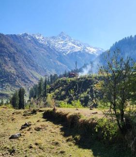 Kullu House | MJ's cafe and homestay