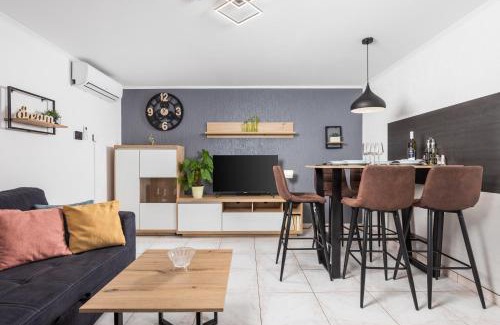 Kraljevica Apartment | MLADENKA apartment
