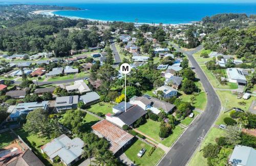 Mollymook House | MM House, Stay longer for less. Book 3 nights or more to receive 1 night for free.