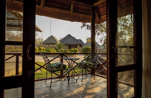 Mookgopong House | Mmakuba Private Game Lodge, Deluxe Chalet 8C