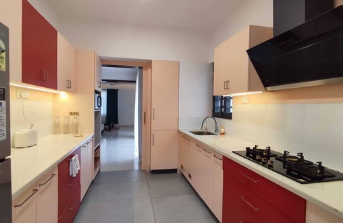 RT Nagar Apartment | MO'z Home @ 96