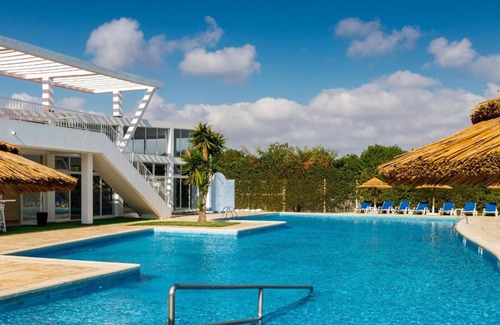Patio Apartment | Moana 1 Apartment, Swiming Pool, Parking, Wifi, Ac, Balcony, Garden,!New!