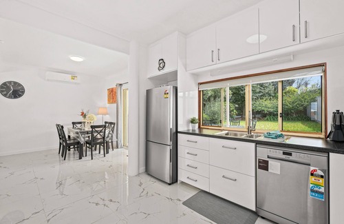 Moana House | Moana Ocean ~ Moana - Looking For A Relaxing Getaway By The Sea?