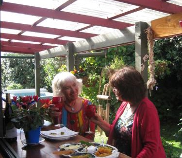 Ohope Bed & Breakfast | Moanarua Beach Cottage