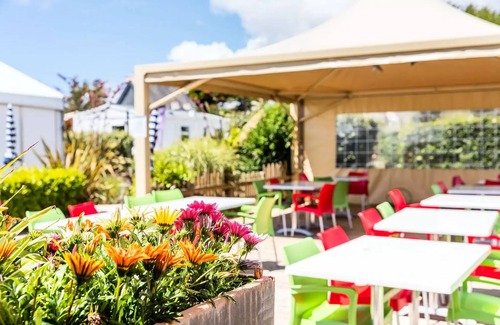 Saint-Nic House | Mobil-home | Classic | 2 Ch. | 4/6 pers. | Raised terrace