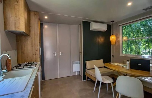 Saint-Vincent-de-Cosse House | Mobil-Home Confort Cahita17,8m² (1bedroom) + covered terrace 13,5m² 2 persons