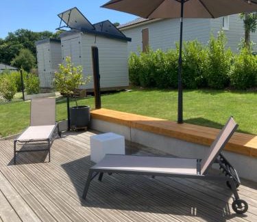 Pont-l'Abbe Ski Chalet | Mobil Home piscine chauffée Pont l 'Abbe