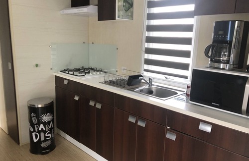 Le Girouard House | Mobil Home sur Grand Terrain Arboré