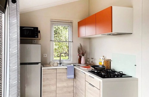 Guerard House | Mobile-home | Comfort | 3 Bedrooms | 6 sleeps | Raised terrace | A/C