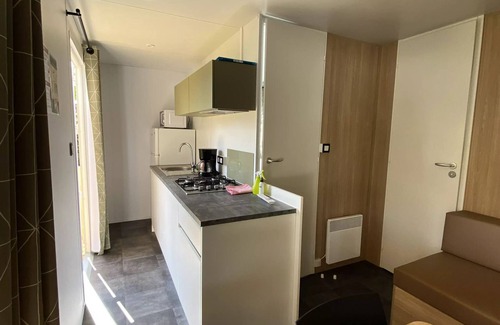 Pont-Scorff House | Mobile home CONFORT PLUS 4 Rooms 6 People + TV