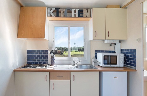 El Palmar House | Mobile Home 'Natural Casita Palmar' with Private Terrace, Wi-Fi and Air Conditioning