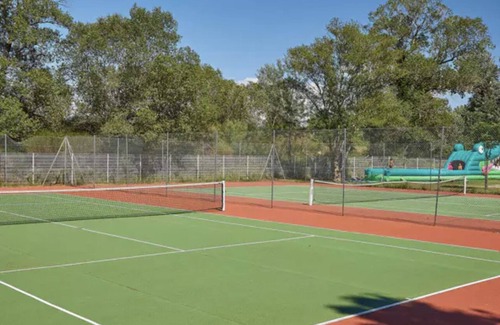 La Roque-d'Antheron House | Mobile Home 6 Personnes Camping 4