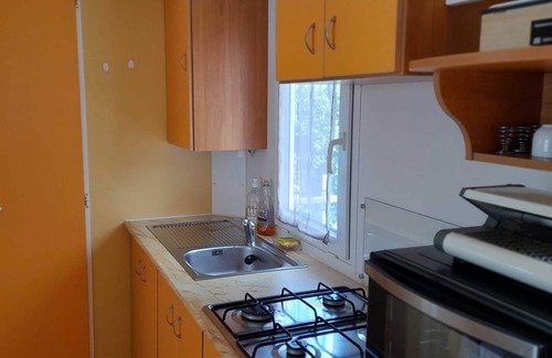 Montreal House | Mobile home in a family campsite