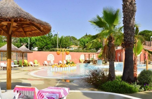 Bessan House | Mobile home in Bessan with communal pool