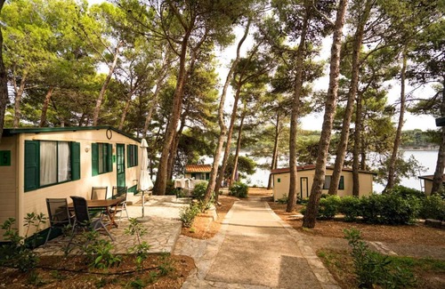 Cres House | Mobile Home in Cres near Pebble Beach