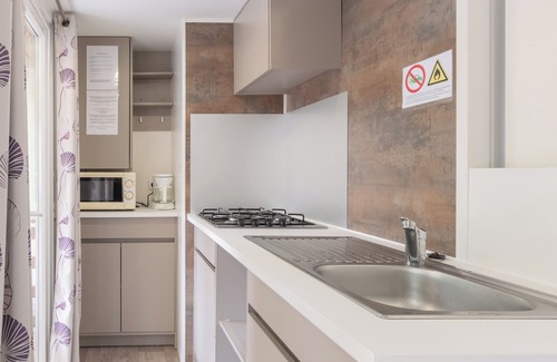 Lavilledieu RV Rental | Mobile Home 'Mobil-home Confort C - 1-4 Persons