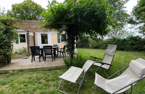 La Tessoualle House | Mobile Home with Terrace, 2 Bed - 4 Pers