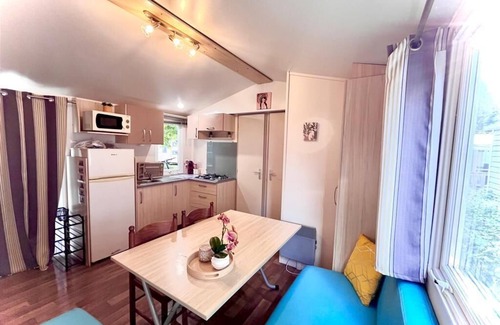 Ivry-la-Bataille House | Mobilhome 3 bedrooms 6 pers TV WIFI plot close to entertainment + 2 scooters