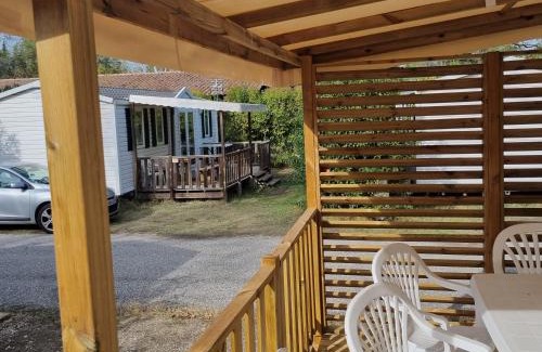 La Roque-d'Antheron Other | mobilhome au domaine des iscles emplacement 137