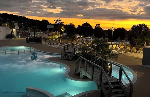 Houlgate House | Mobilhome in a 5* campsite with heated swimming pools