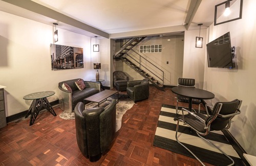 Patio Bonito Apartment | Moder experience at this beautiful unit.Located in the exclusive Astorga!