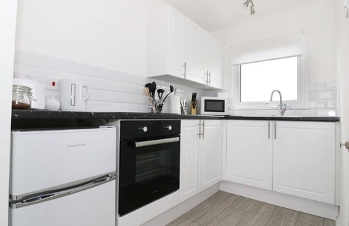 Great Yarmouth Ski Chalet | Modern Superior Chalet 5 min stroll Scratby Beach - handy for the Broads