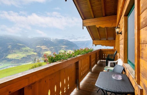 Bruck an der Grossglocknerstrasse Apartment | Moderegg by Interhome