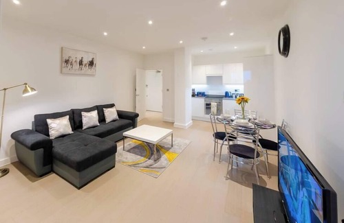 St Albans Apartment | Modern 1 bed apartment with FREE Parking