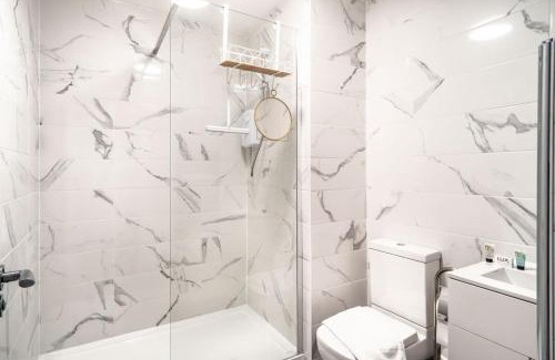 Crosby Apartment | Modern 2 Bed Apartment in Waterloo Liverpool