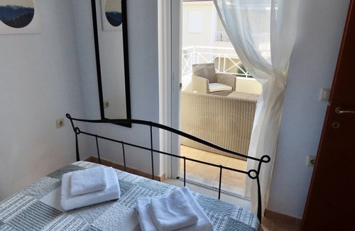 Argassi Villa | Modern 2 Bedroom Townhouse - Phoebe’s Place, Kalamaki, Zakynthos